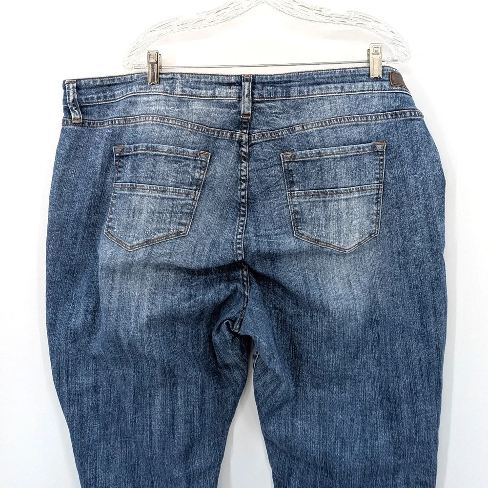 Dear John Distressed Bootcut Jeans Medium Wash Stretch Denim Plus Size 22W